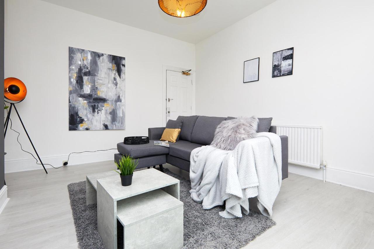 Your Sheffield Stays - Spacious 5 Bedroom House Exterior photo